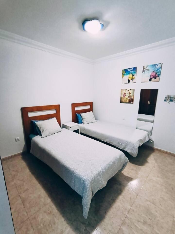 Апартаменти Famara Surf Wifi Екстер'єр фото
